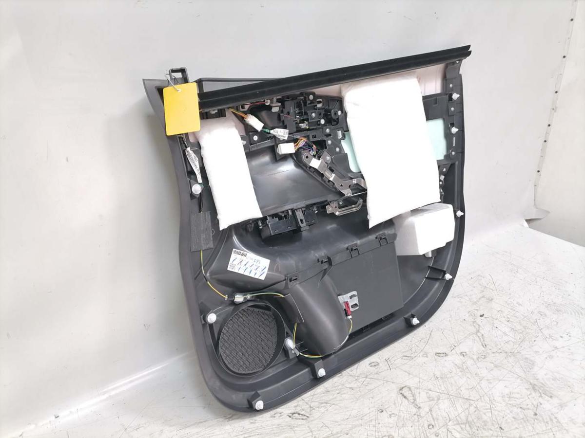 Mitsubishi Eclipse Cross original T&uuml;rverkleidung vorn links Facelift Bj.2023